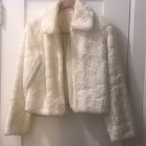 2000s Y2K NWOT vintage faux fur jacket